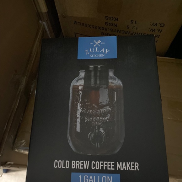 Zulay Kitchen 1 Gallon Cold Brew Coffee Maker & Glass Beverage Dispenser - Picture 4 of 5
